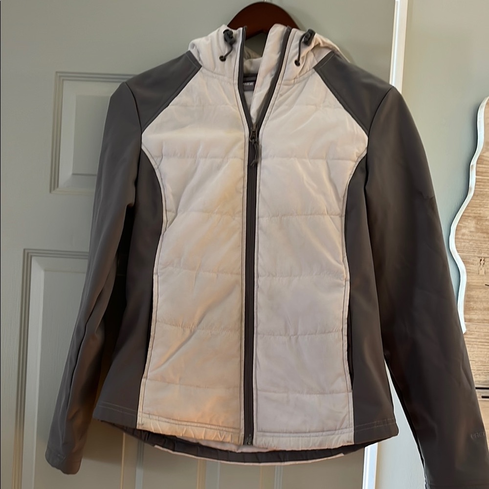 Women's Gray and White Jacket